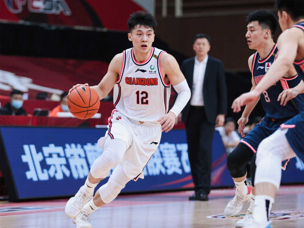 詹姆斯和安 詹姆斯和安